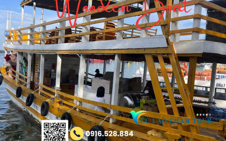 Tips for Booking Wooden Boat Tickets from Cua Dai Port to Cu Lao Cham Island