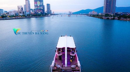 Combo Ăn Tối trên Du Thuyền Poseidon Đà Nẵng – Thưởng Thức Biểu Diễn Âm Nhạc Đặc Sắc