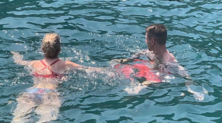 Khám Phá Cù Lao Chàm 1 Ngày: Tour Trọn Gói Giá Rẻ Trải Nghiệm Lặn Biển & Ca Nô Cao Tốc