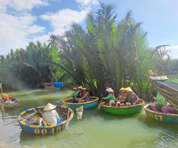 Tour Xe đạp Khám Phá Làng Rau Trà Quế Học Nấu ăn