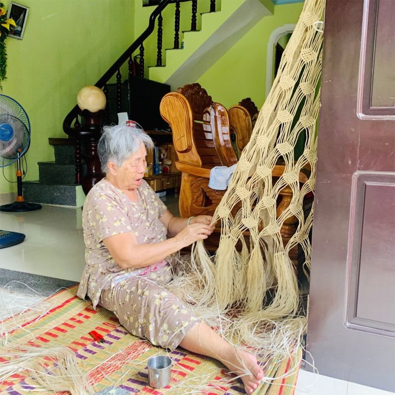 Nghề đan võng Ngô Đồng nét văn hóa độc đáo cửa người dân vùng xã đảo Cù Lao (Ảnh: sưu tầm)