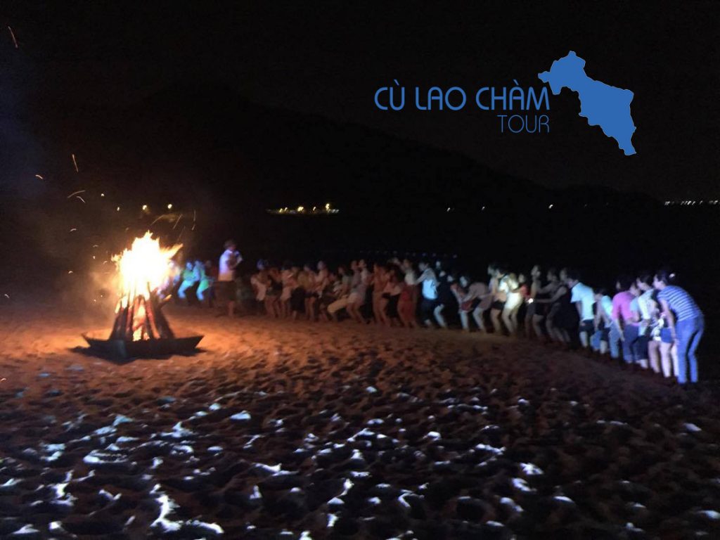 Lữa Trại Team building Cù Lao Chàm