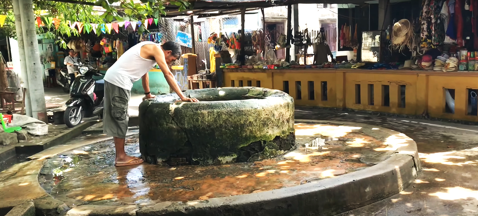 Giếng cổ Cù Lao Chàm
